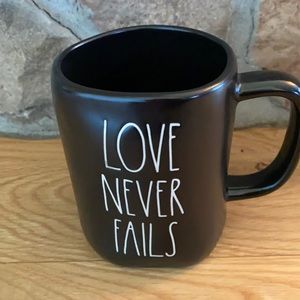 Rae Dunn Black Love Never Fails Mug. New!!
